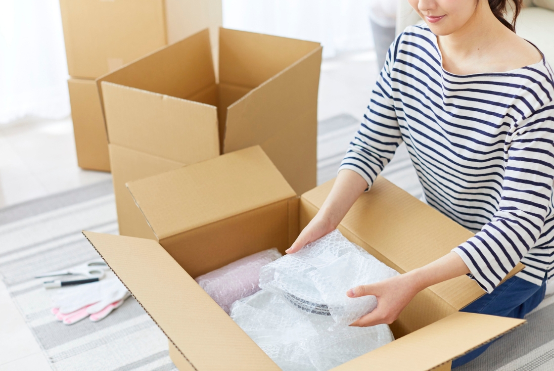 Bí quyết đóng gói đồ dễ vỡ khi chuyển nhà an toàn, không lo hư hỏng